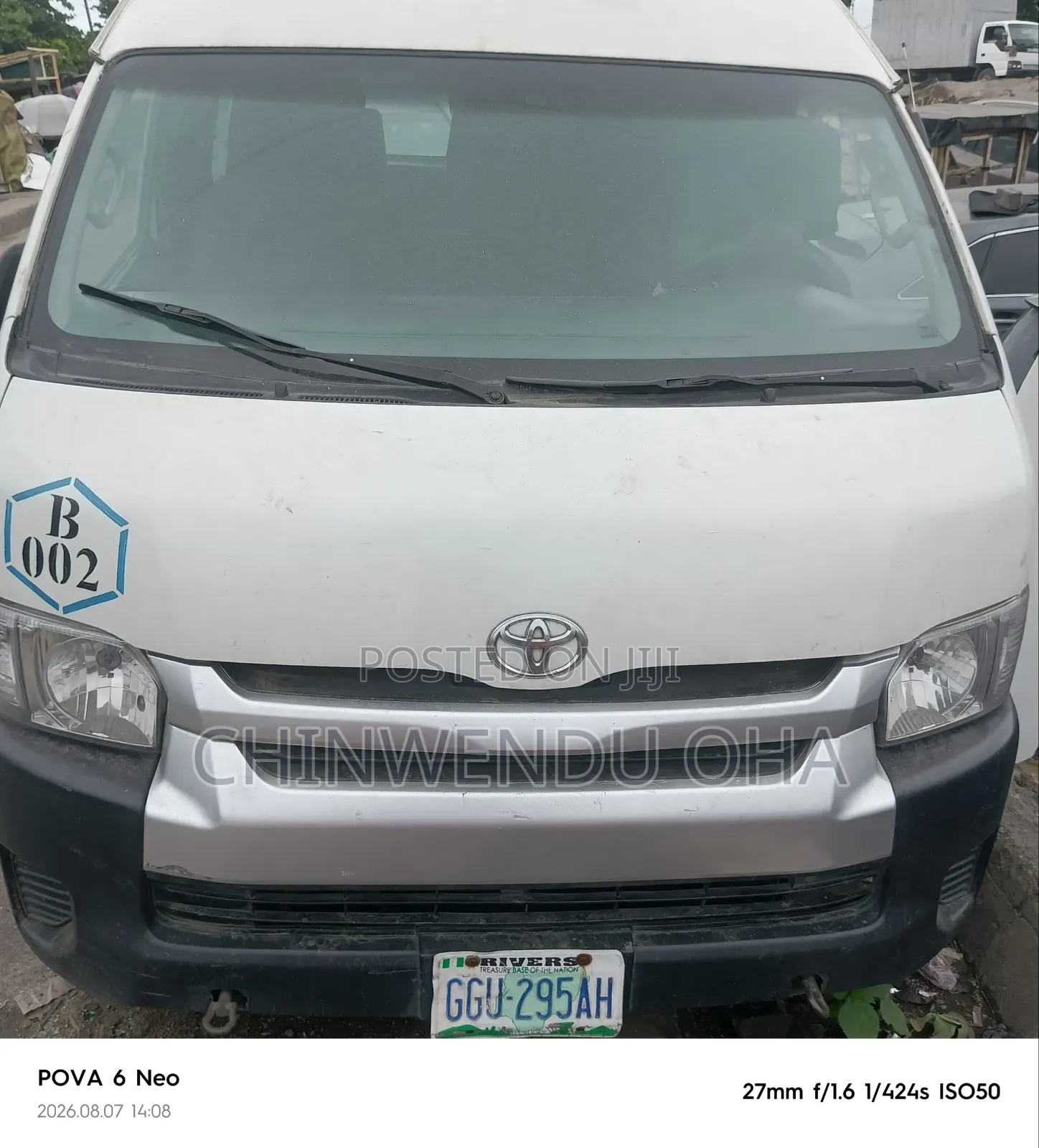 Toyota HiAce 2015 White