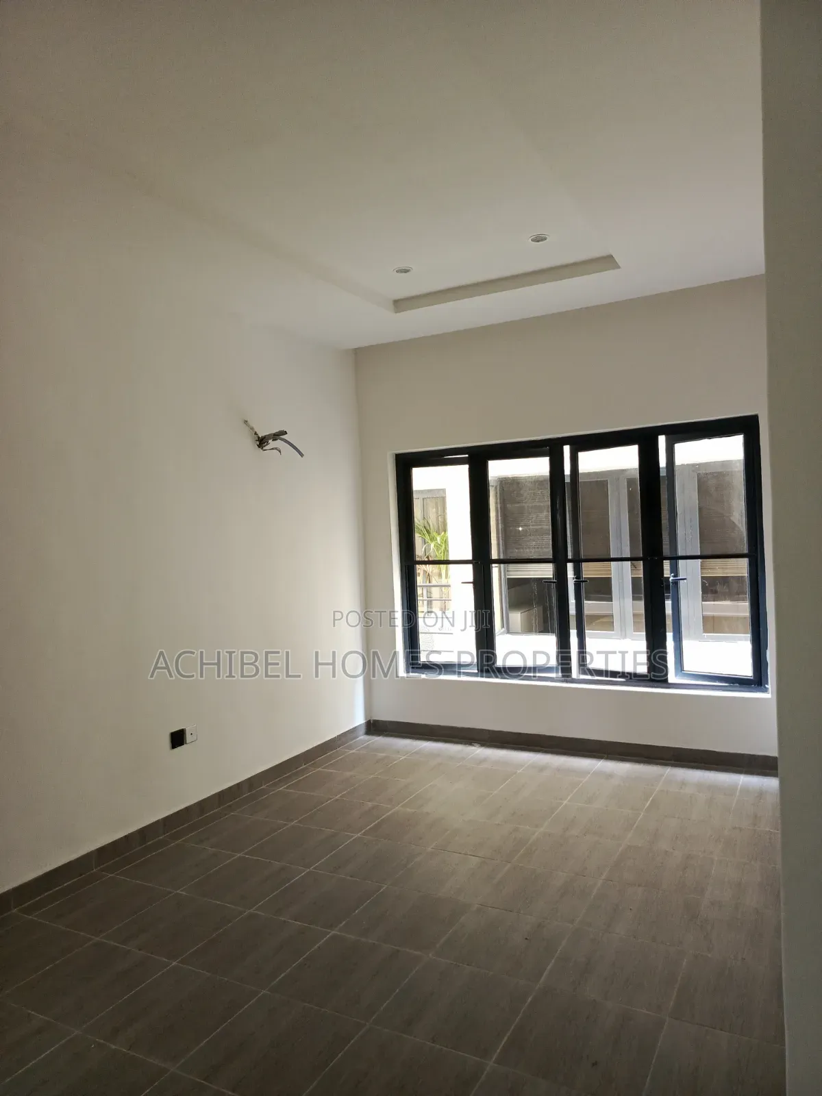 4bdrm Duplex in Off Busola Duro Etti, Lekki Phase 1 for rent