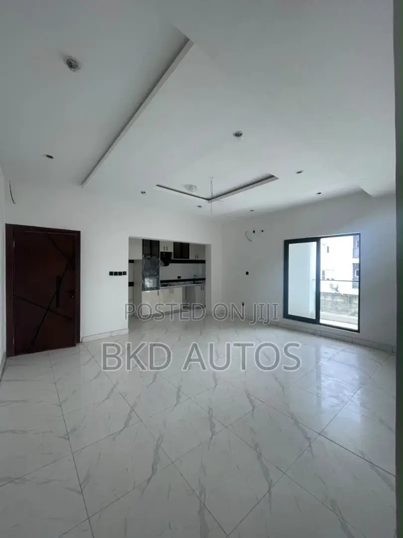 2bdrm Apartment in Ikate for sale