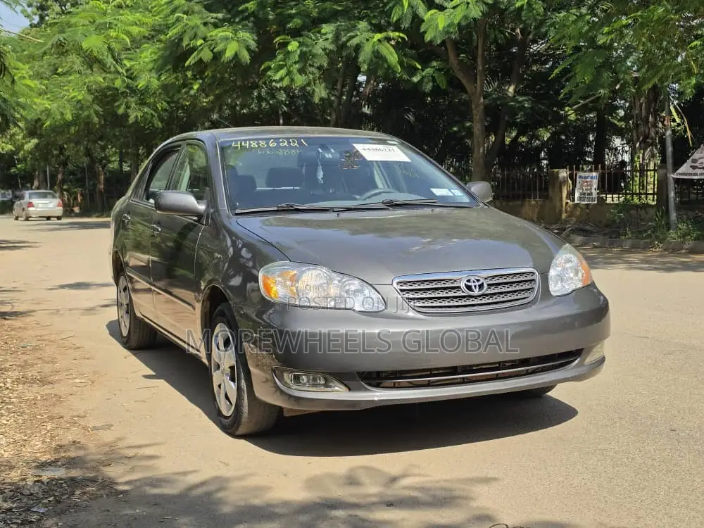 Toyota Corolla LE 2006 Gray