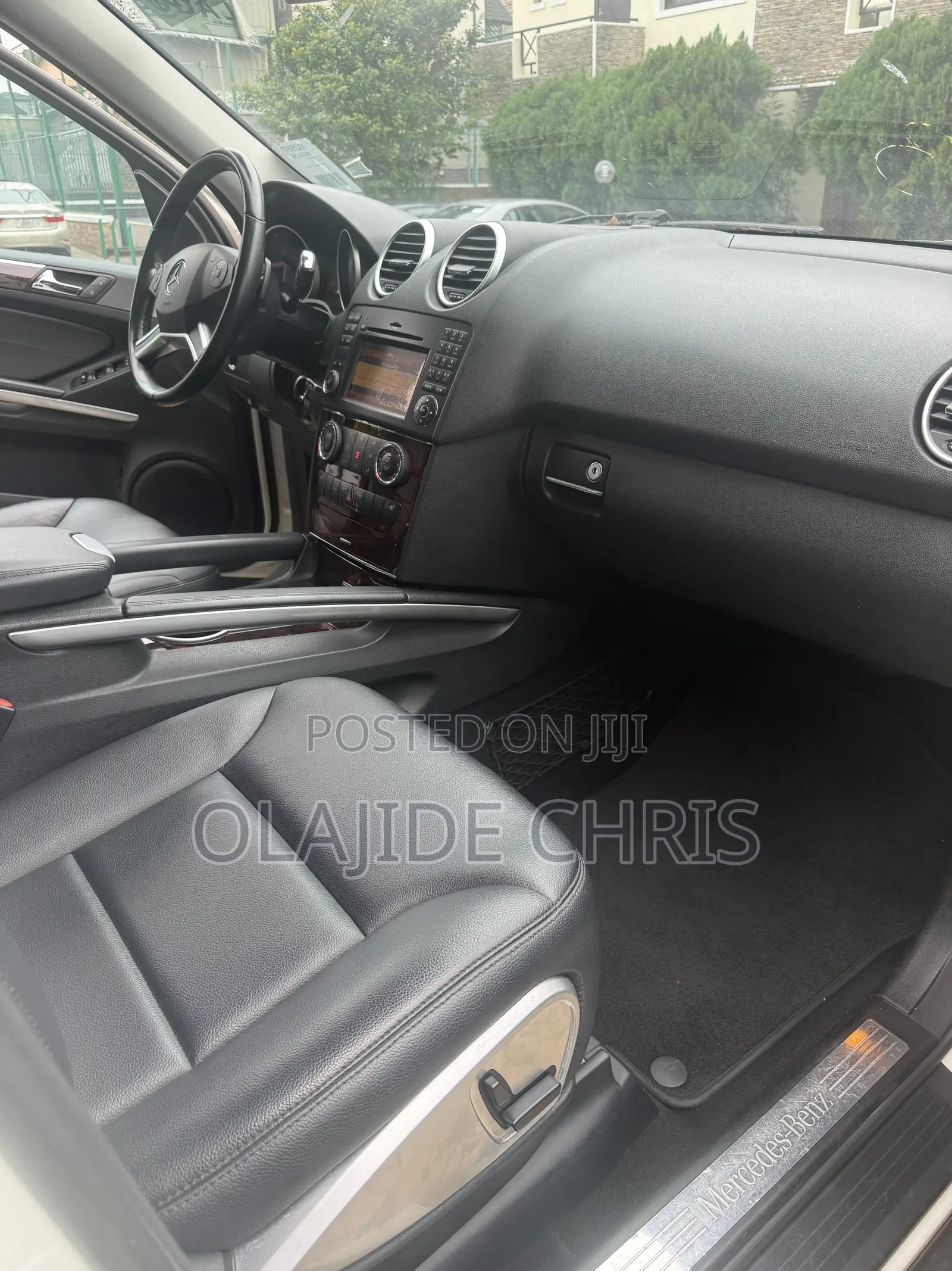 Mercedes-Benz M Class 2011 White