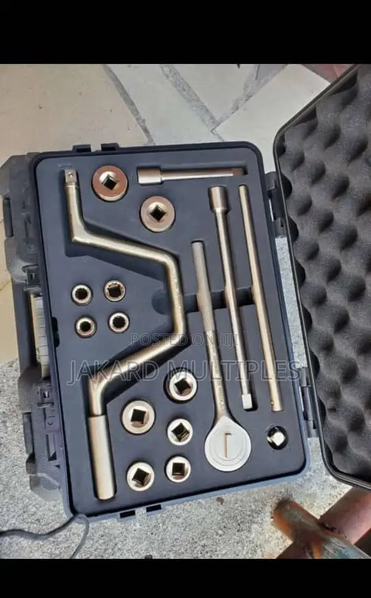 Non Spark Socket Wrench Set