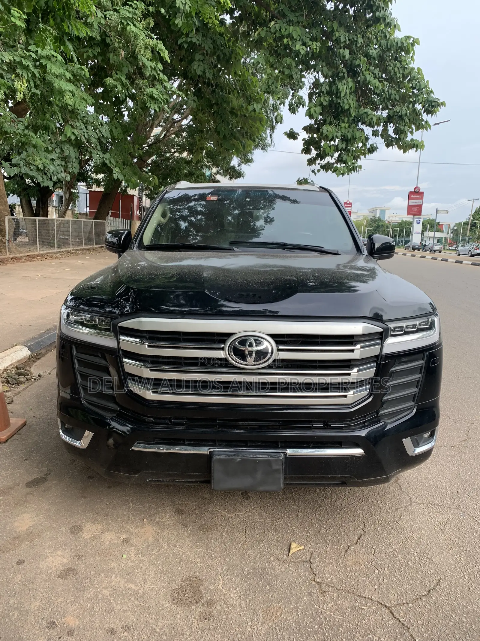 Toyota Land Cruiser 2023 Black