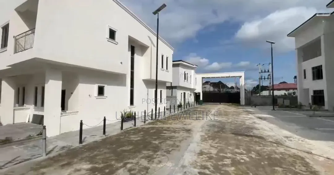 3bdrm Duplex in Port-Harcourt for sale