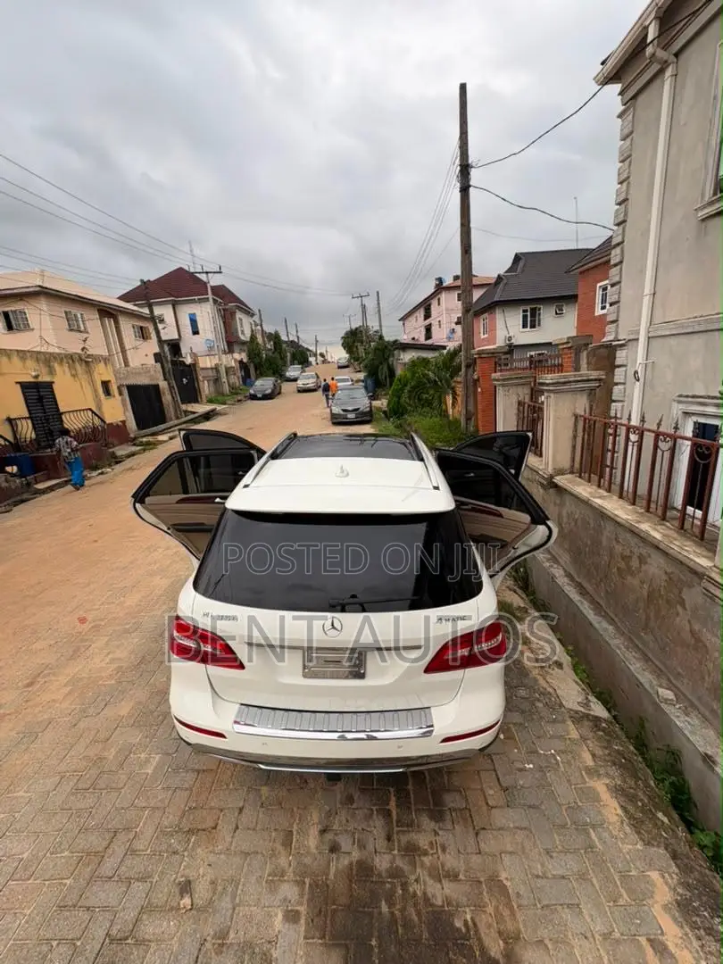 Mercedes-Benz M Class ML 350 4Matic 2013 White