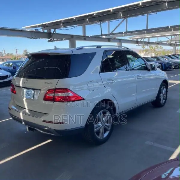 Mercedes-Benz M Class ML 350 4Matic 2013 White