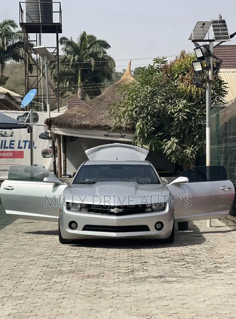 Chevrolet Camaro 2013 Silver