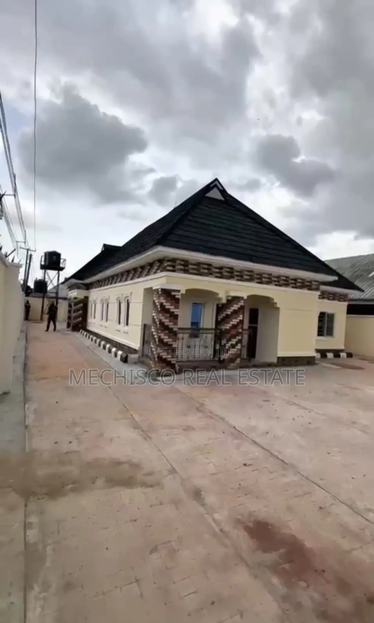 2bdrm Bungalow in Rumuduru for rent