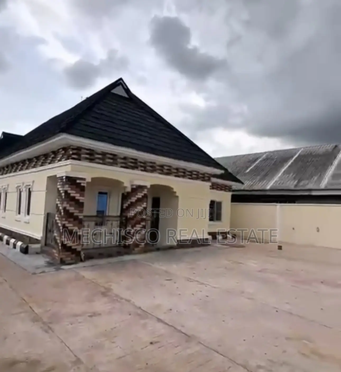 2bdrm Bungalow in Rumuduru for rent