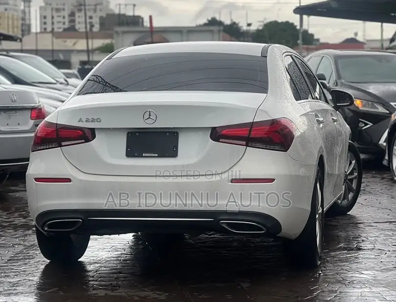 Mercedes-Benz A-Class A 220 4MATIC 2019 White