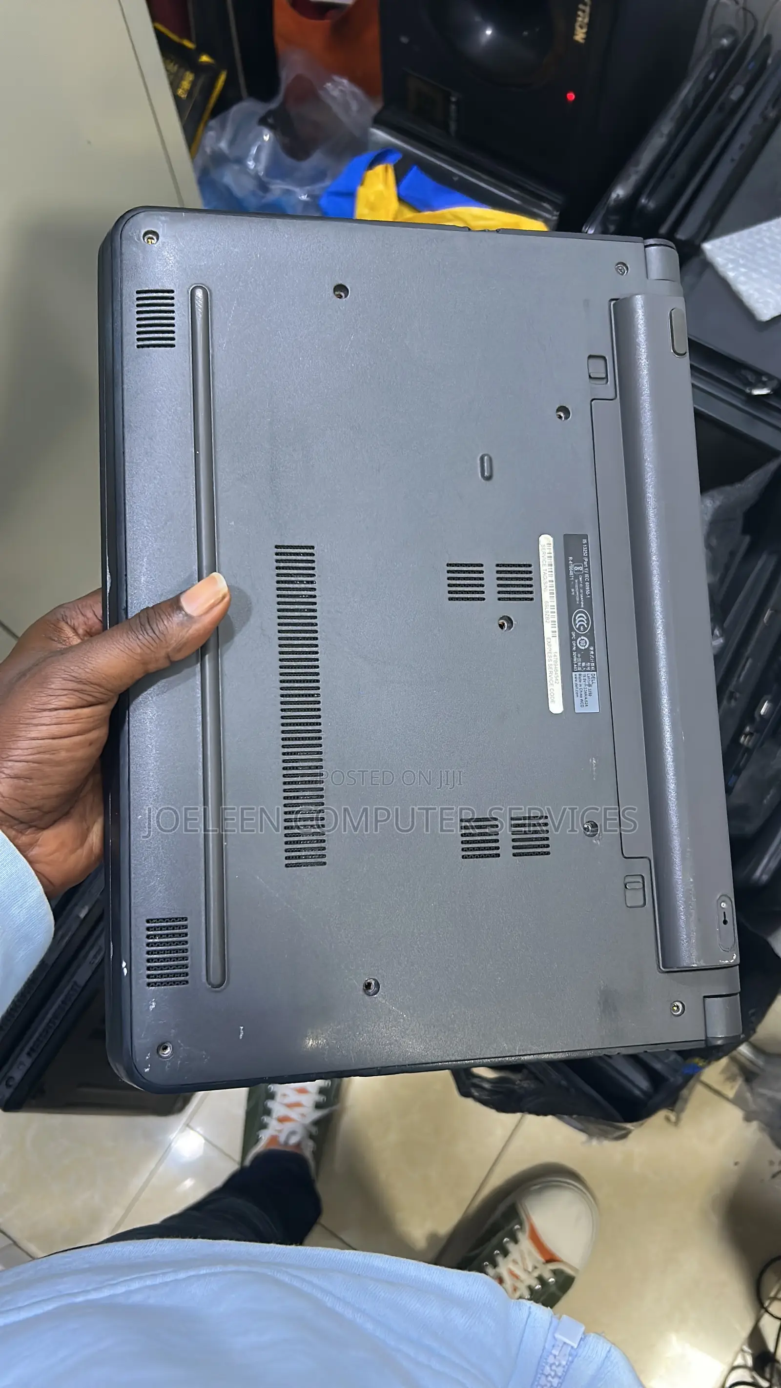 Laptop Dell Latitude 3350 8GB Intel Core i3 SSD 128GB