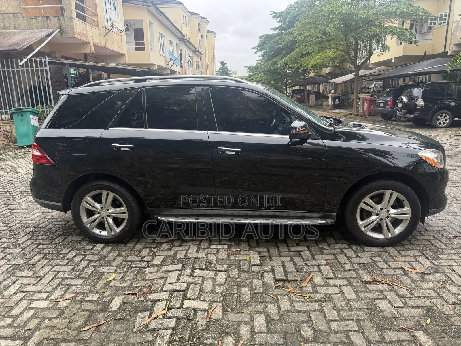 Mercedes-Benz M Class ML350 4dr SUV (3.5L 6cyl 7A) 2015 Black