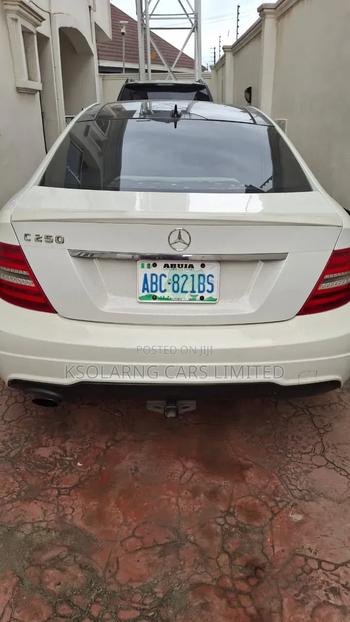 Mercedes-Benz C250 2012 White