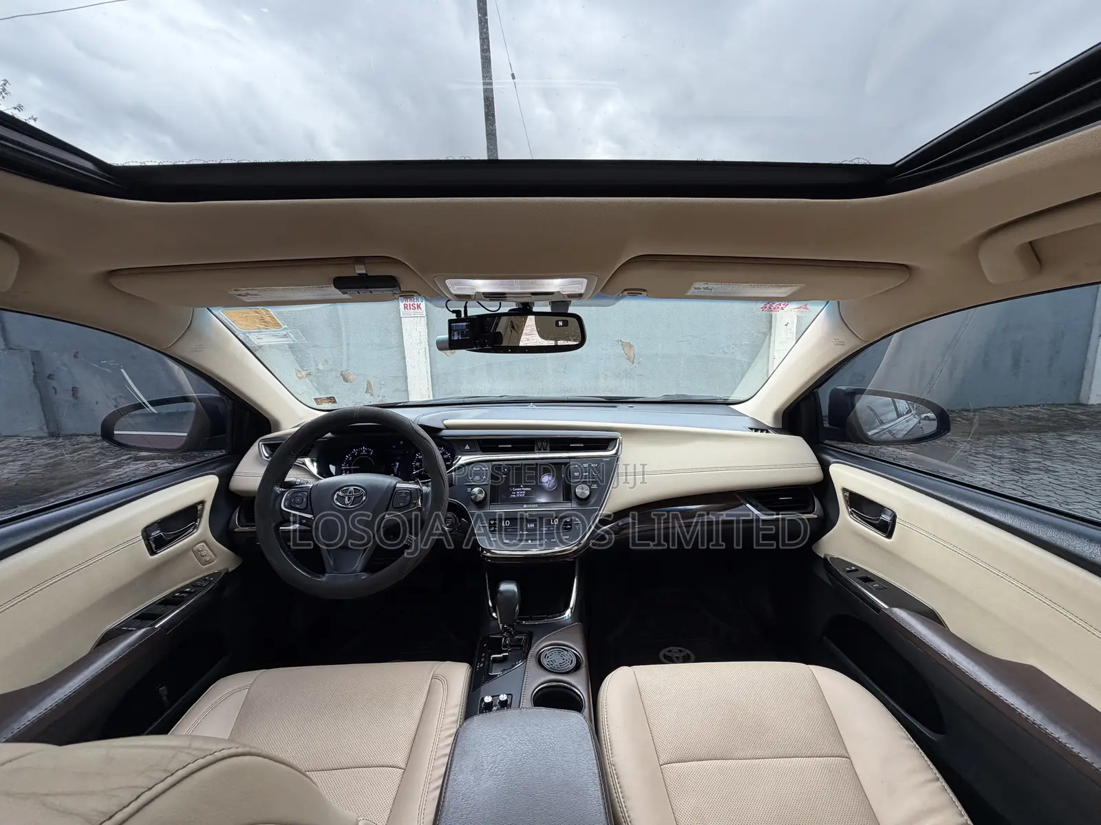 Toyota Avalon Limited 4dr Sedan (3.5L 6cyl 6A) 2014 Brown