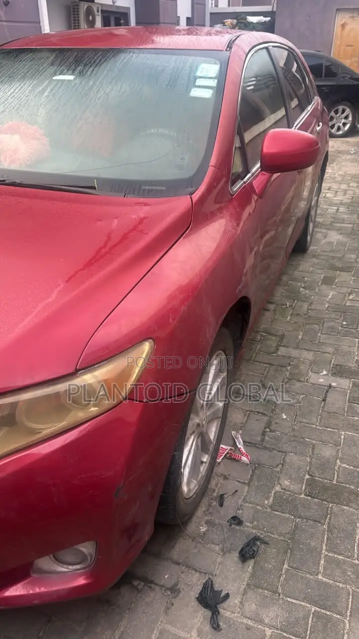 Toyota Venza 2012 Red