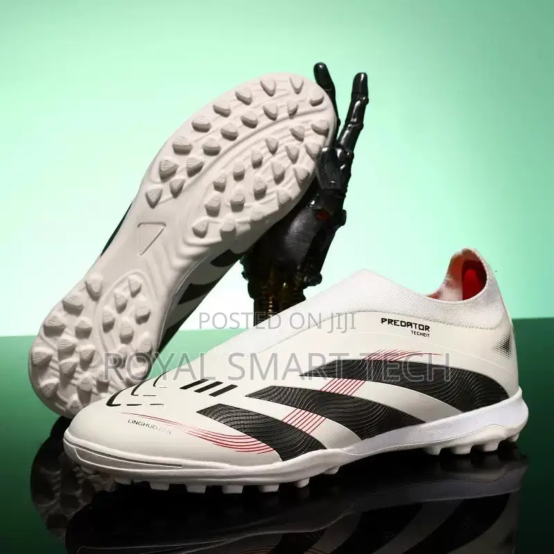 Football/ Soccer Boot (Predator)