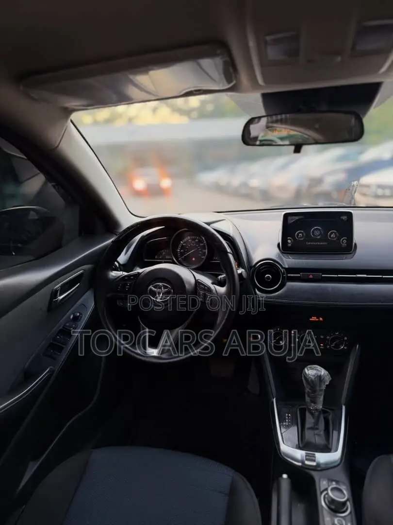 Toyota Yaris iA 1.5 FWD 2019 Black
