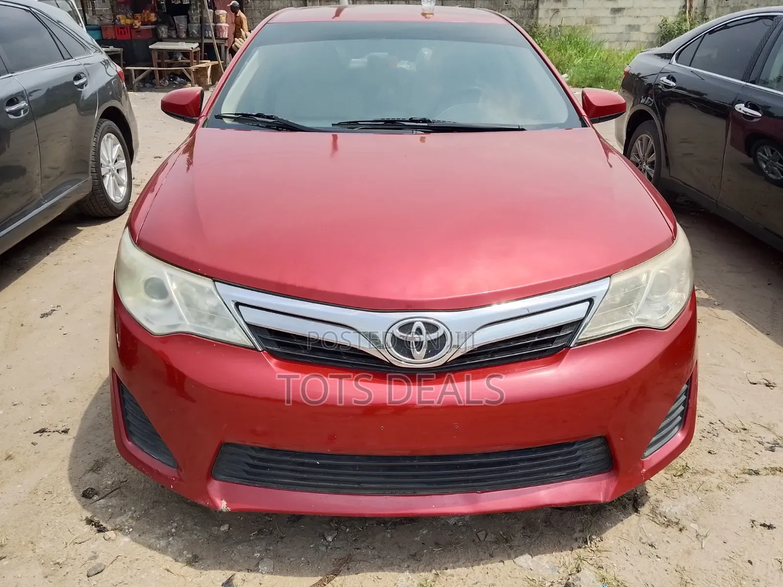 Toyota Camry LE 4dr Sedan (2.5L 4cyl 6A) 2014 Red