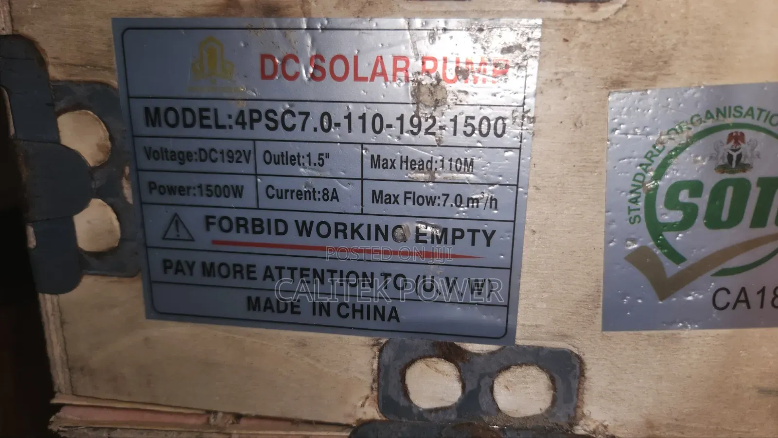 2hp AC/Dc Submersible Pump (Golden House)