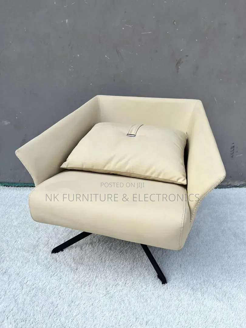 Quality and Classy Sofa Chair