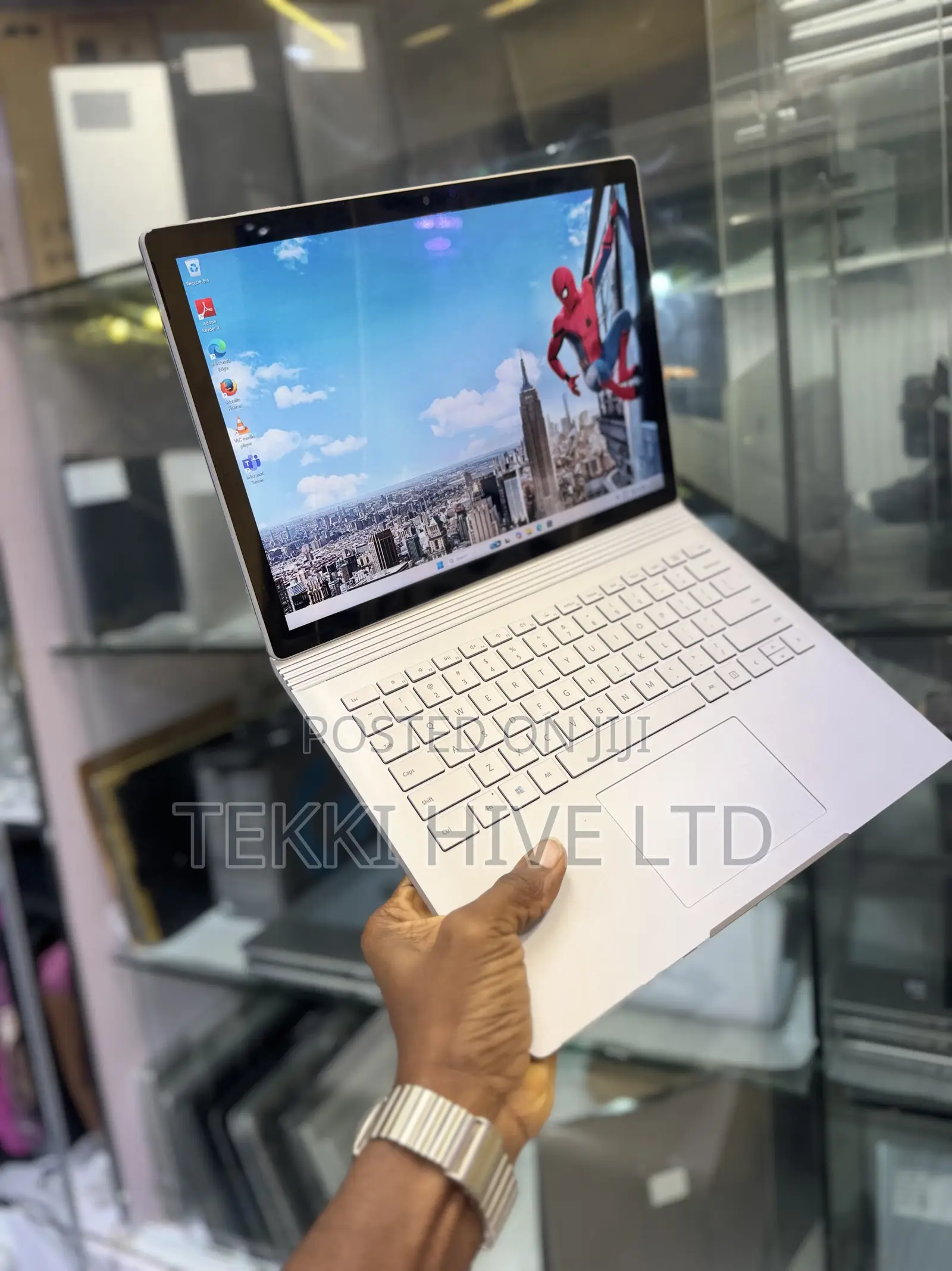 Laptop Microsoft Surface Book 2 16GB Intel Core i7 SSD 1T