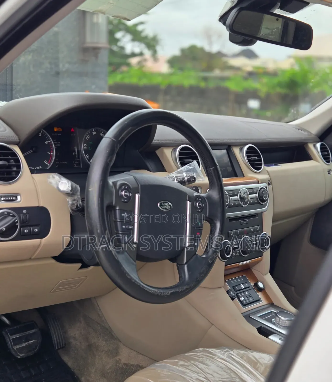 Land Rover Lr4 Base 4x4 2016 White