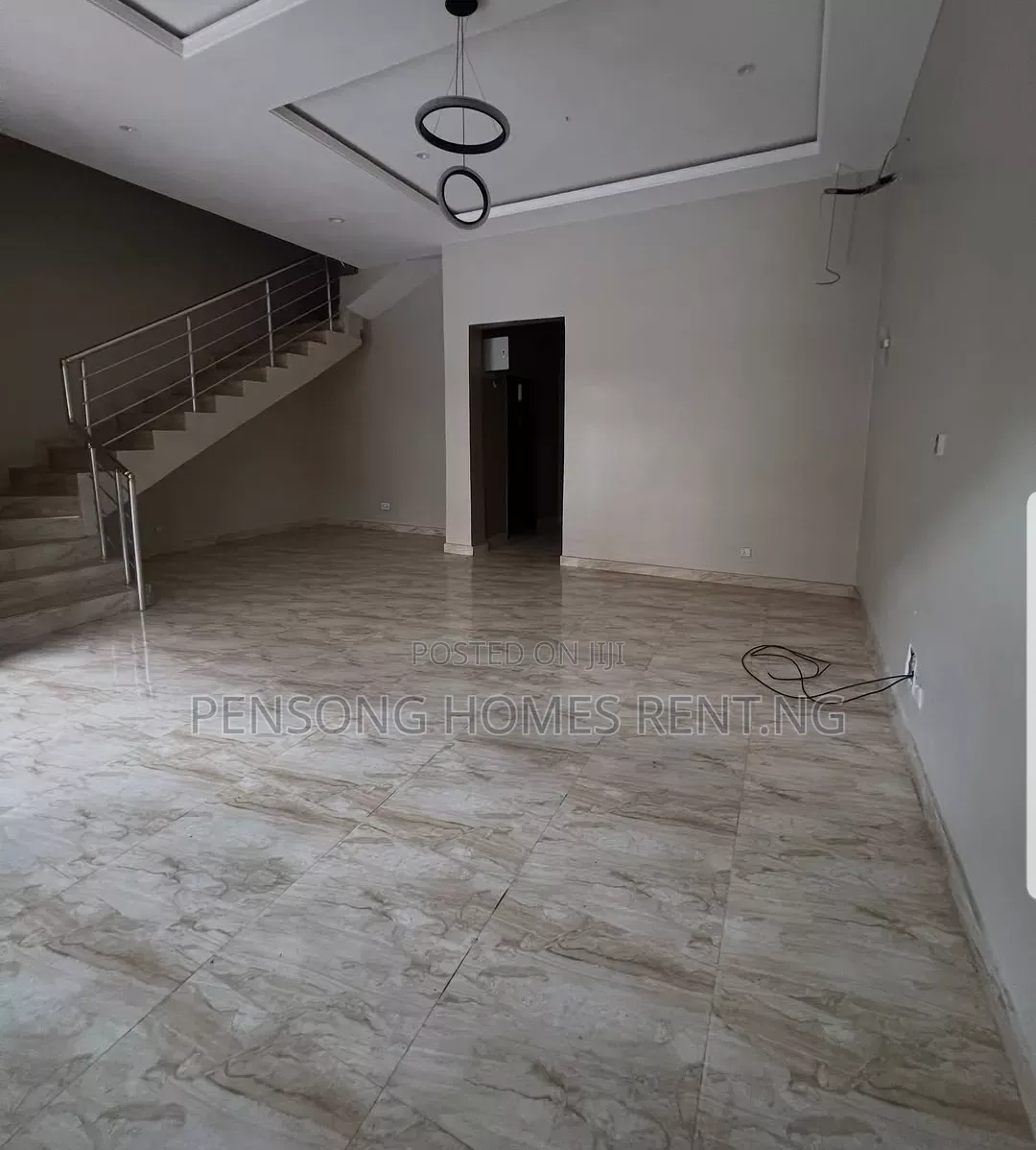 4bdrm Duplex in Ikate for rent