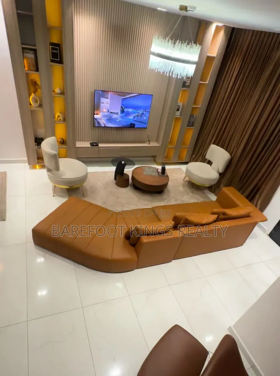 Luxury 2 BEDROOM Apartment