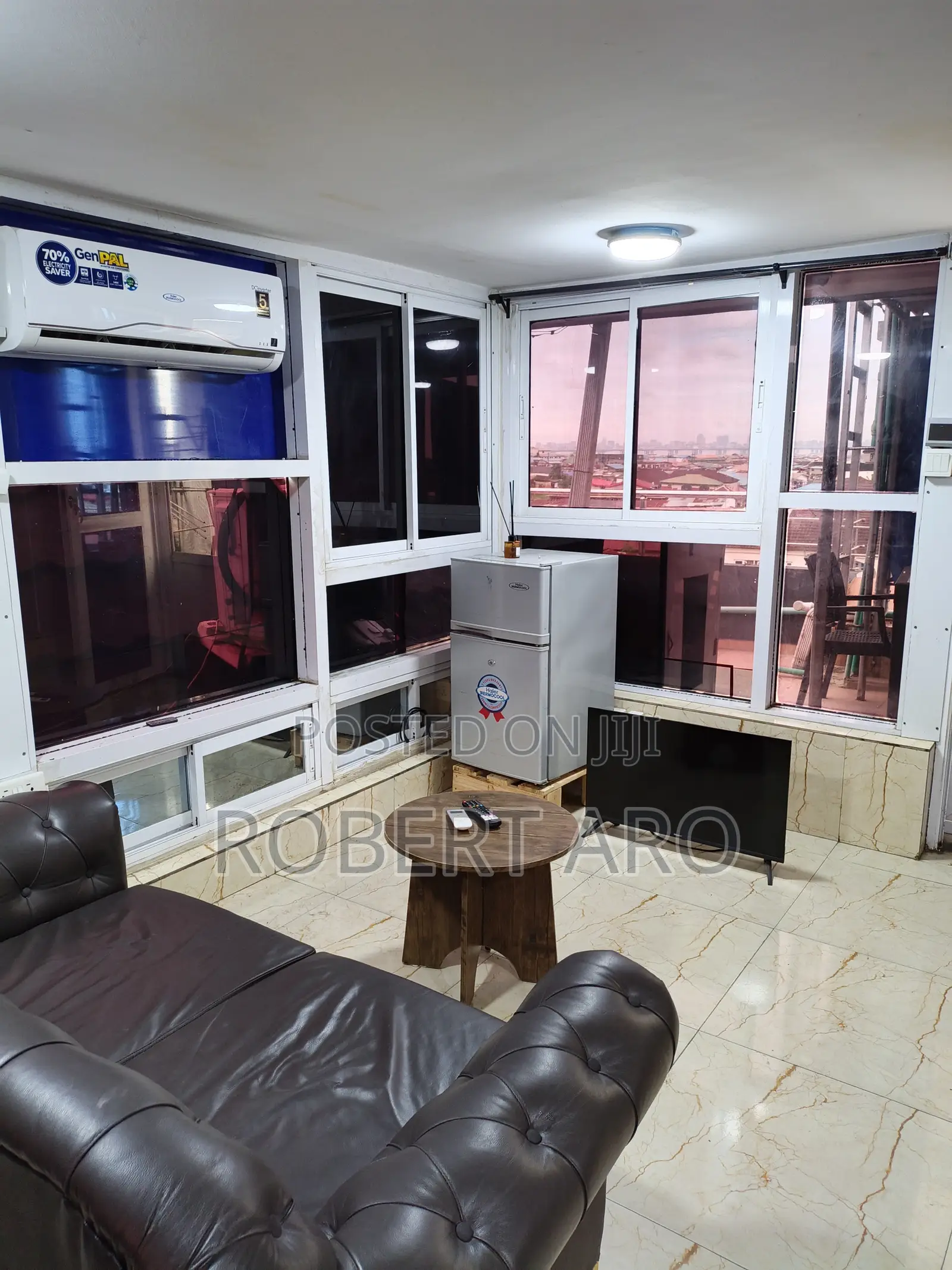 Studio Shortlet Apartment in Onike Yaba