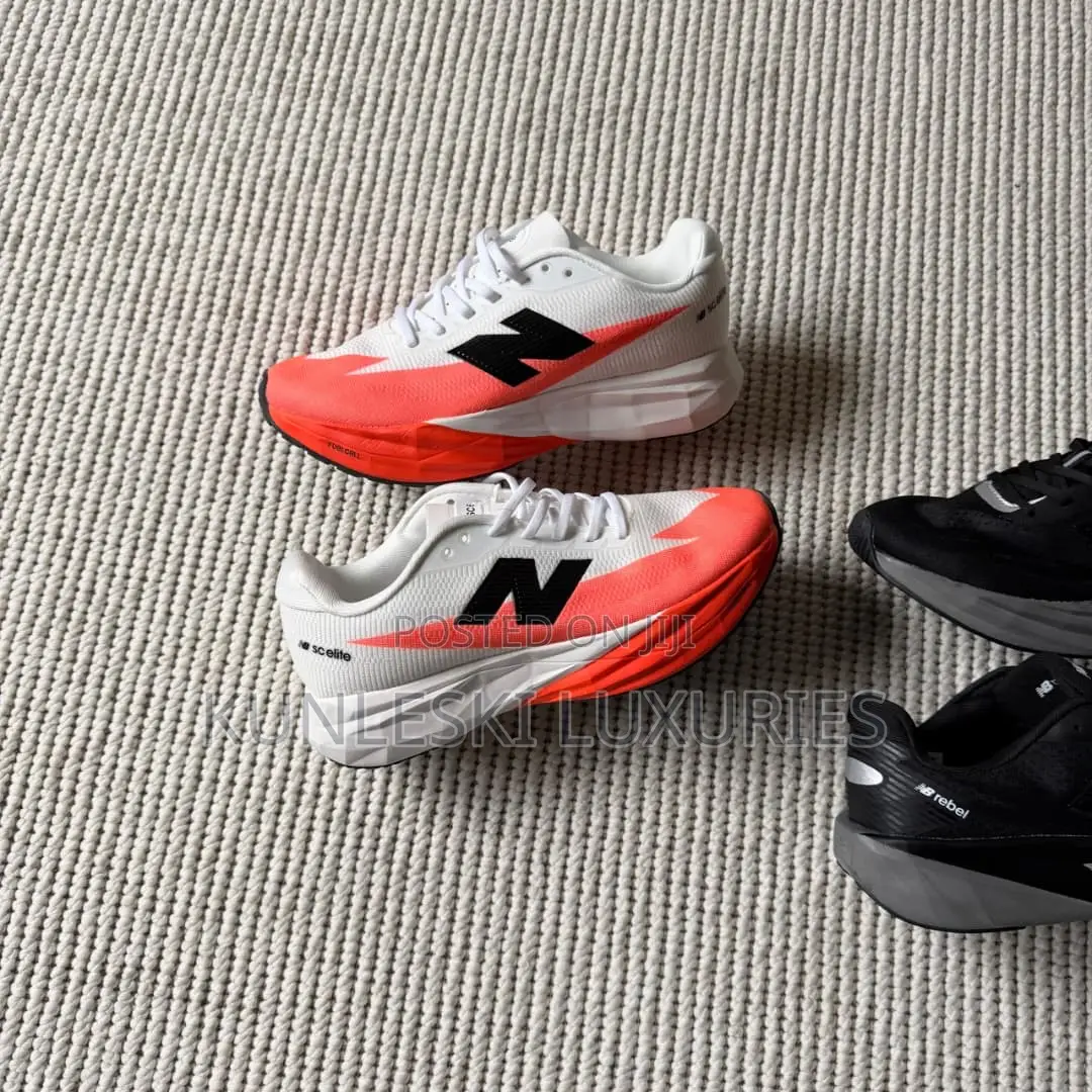 Original New Balance Fuelcell Elite Running V5 Sneakers