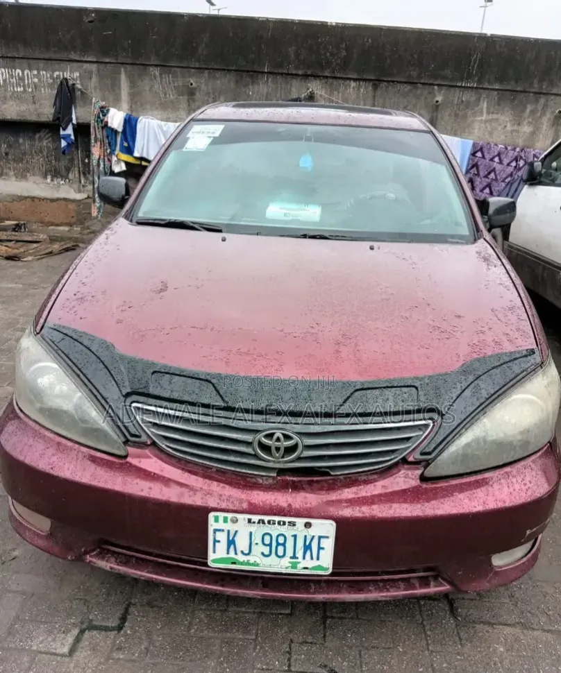 Toyota Camry 2004 Burgundy