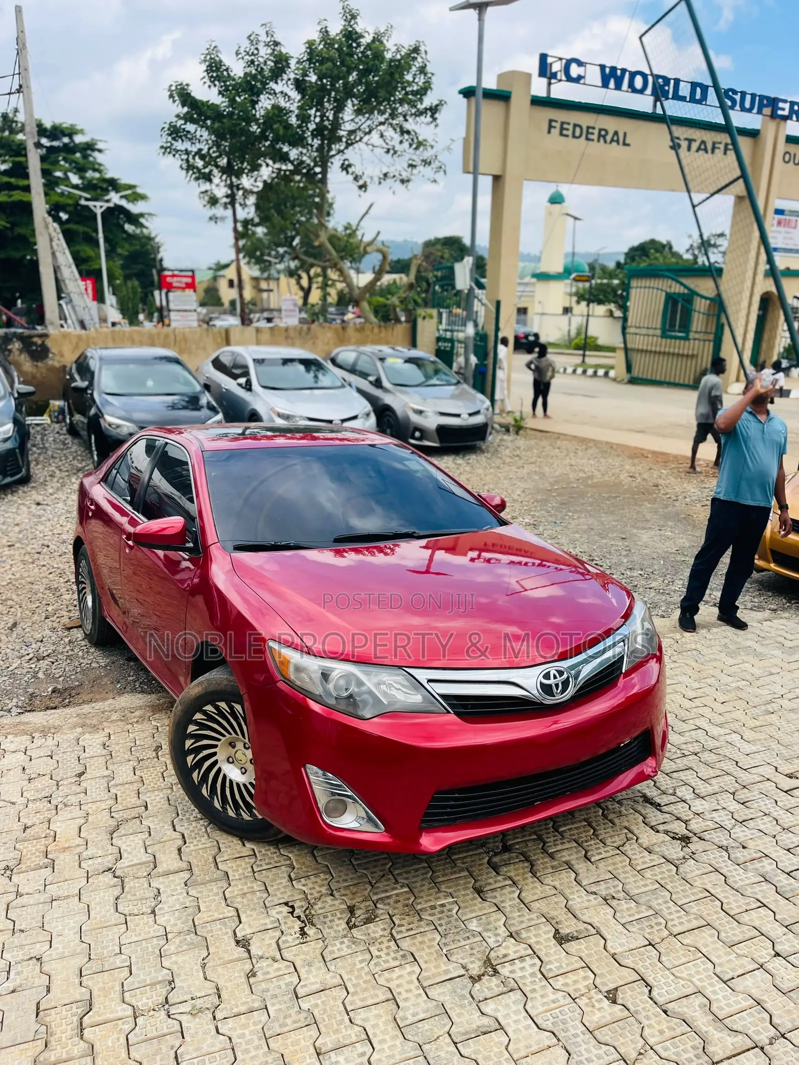 Toyota Camry L 4dr Sedan (2.5L 4cyl 6A) 2012 Red