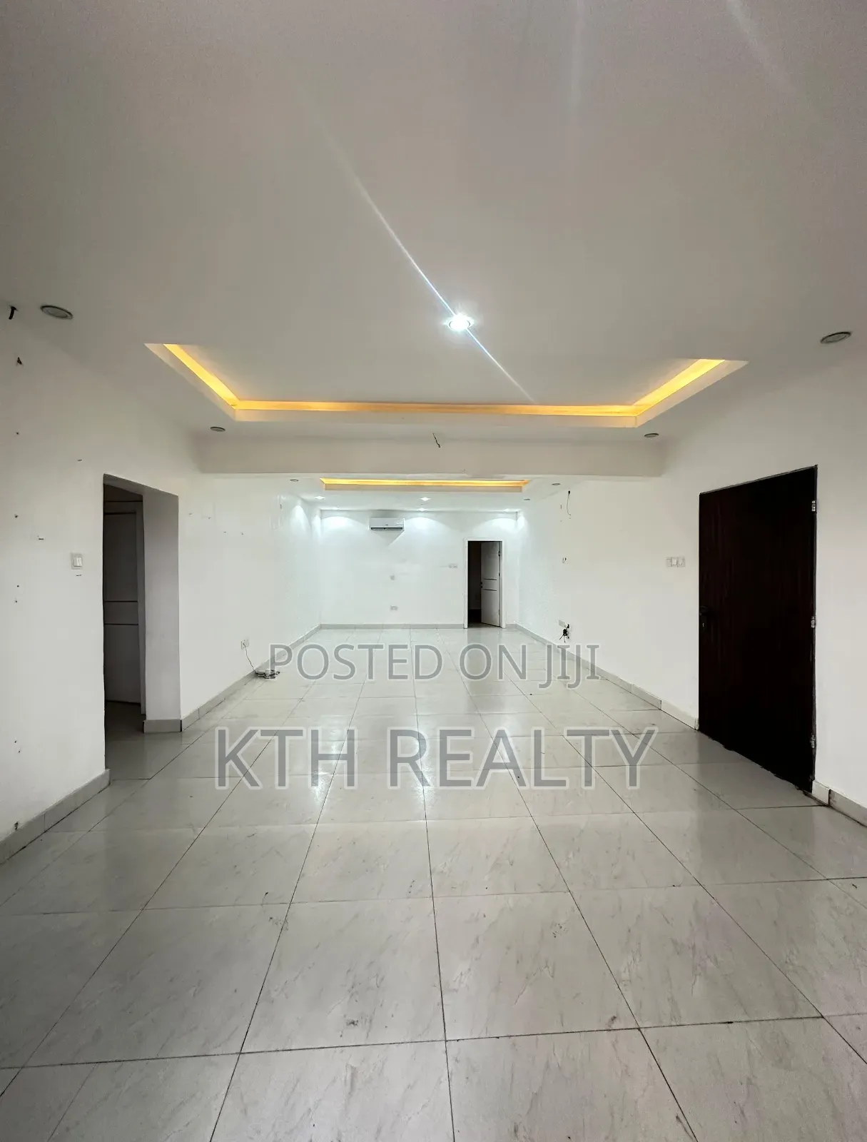 2bdrm Penthouse in Visland, Kofo Abayomi for rent