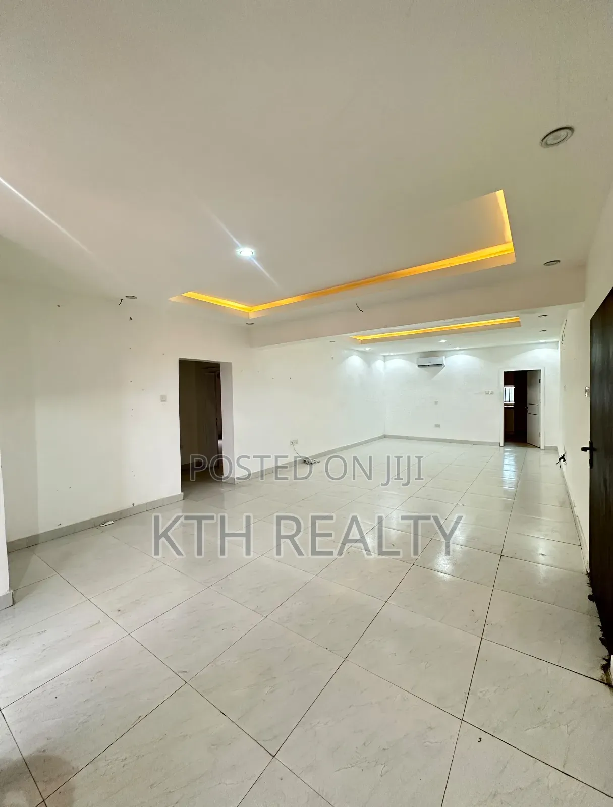 2bdrm Penthouse in Visland, Kofo Abayomi for rent