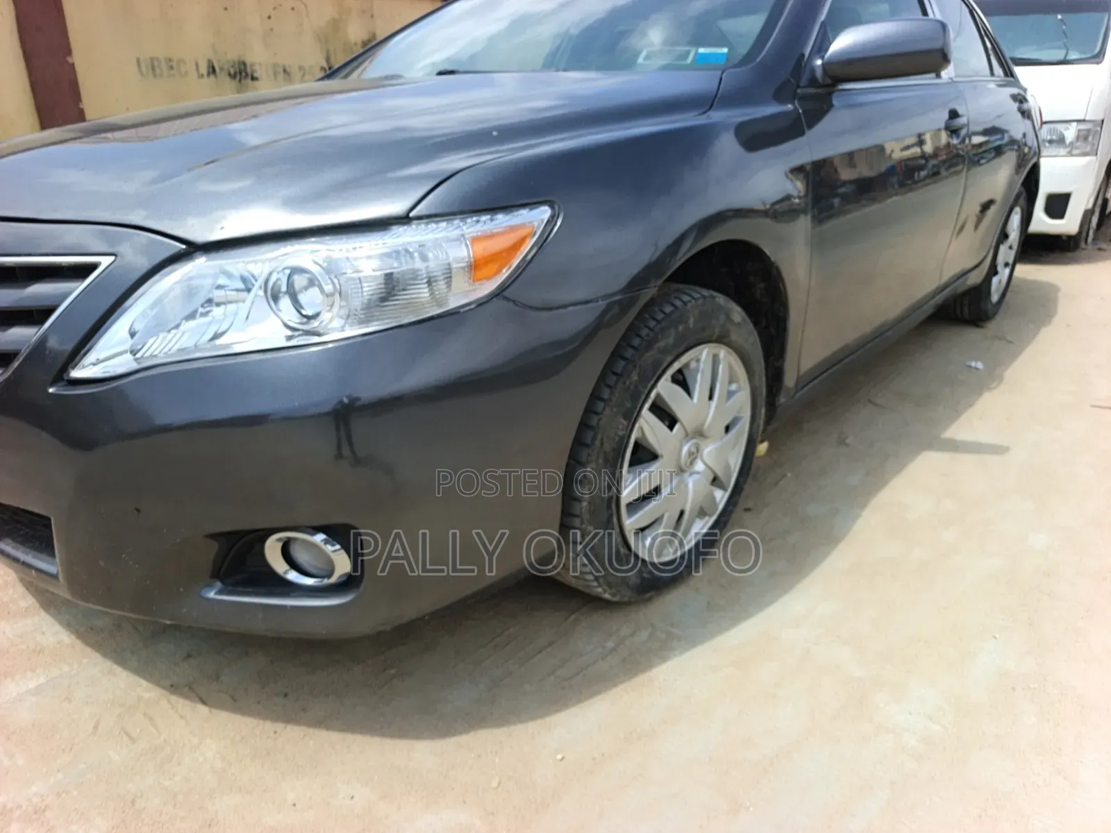 Toyota Camry XLE 4dr Sedan (2.4 4cyl 5A) 2008 Gray