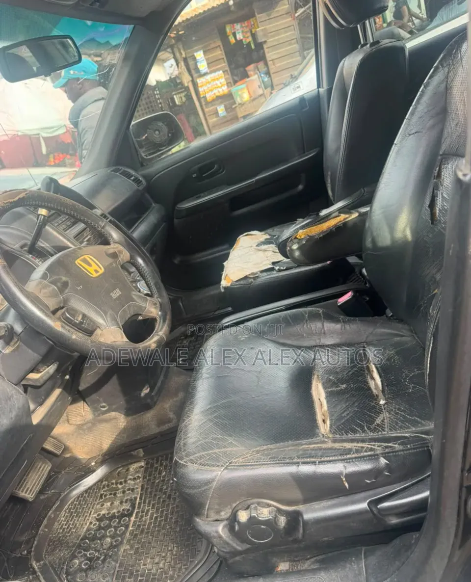 Honda CR-V 2004 Gray