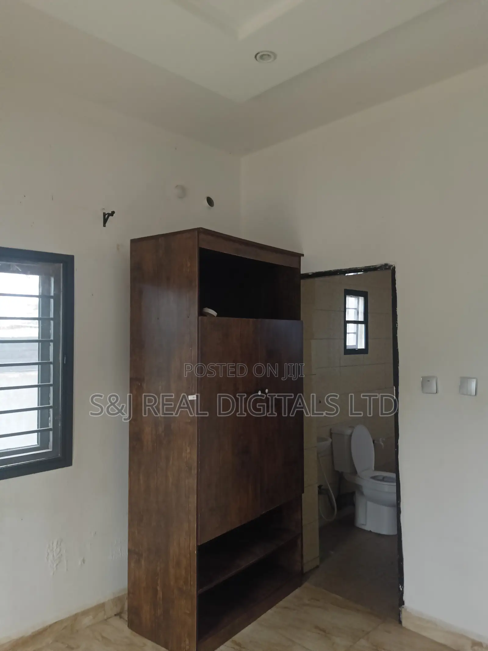 1bdrm Block of Flats in Ushafa for rent