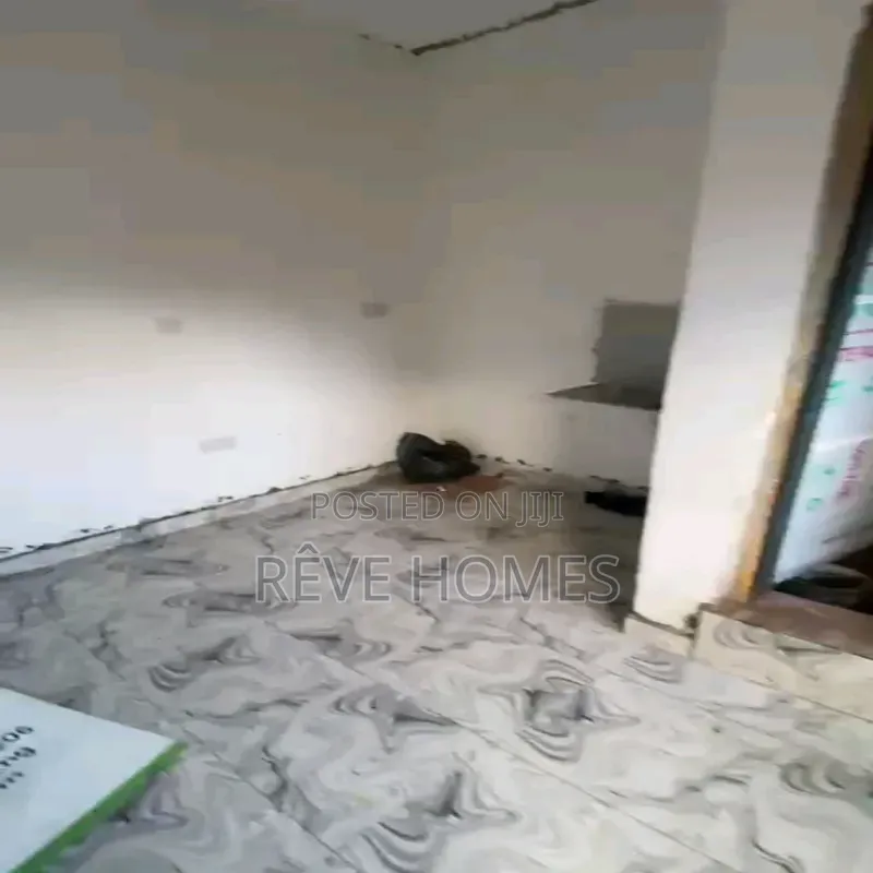 Studio Apartment in Shomolu / Shomolu for rent