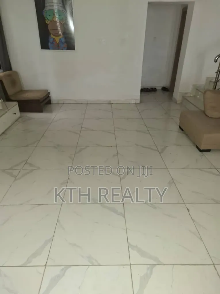 4bdrm Duplex in Atlantic Nominee, Off Lekki-Epe Expressway for sale