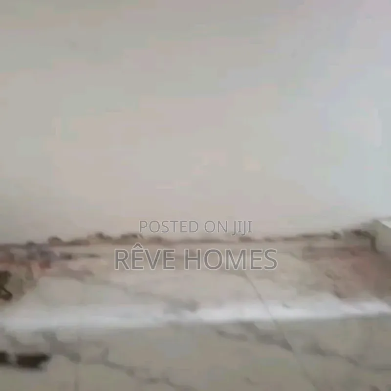 Mini Flat in Adekunle for rent