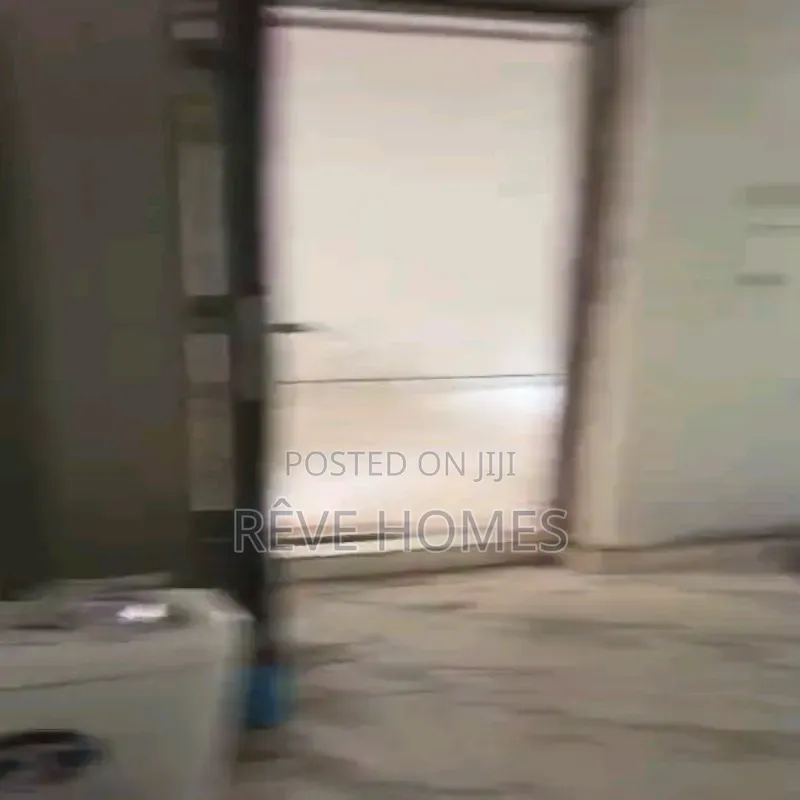 Mini Flat in Adekunle for rent