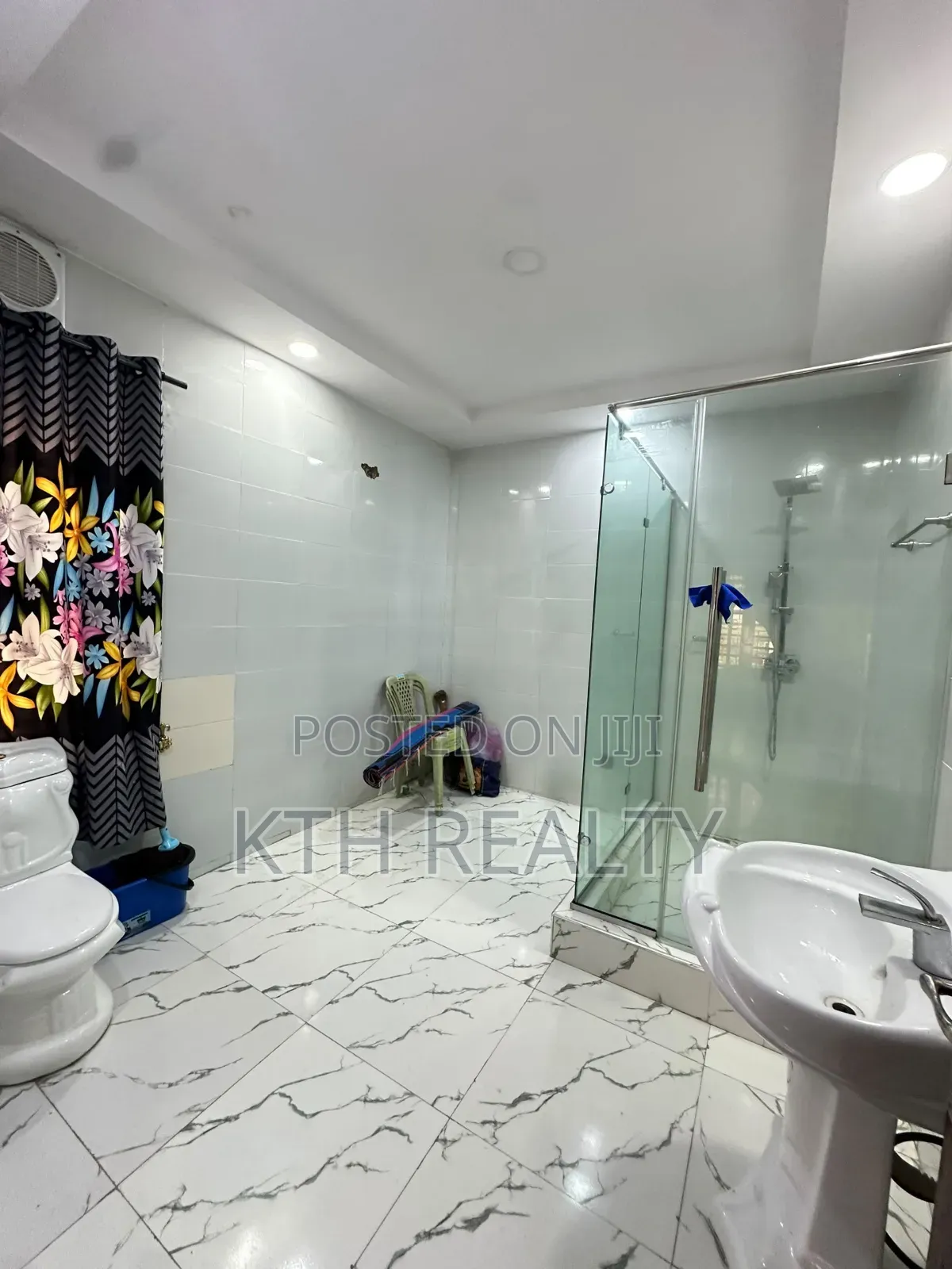4bdrm Duplex in Nothern Foreshore, Lekki Phase 2 for sale