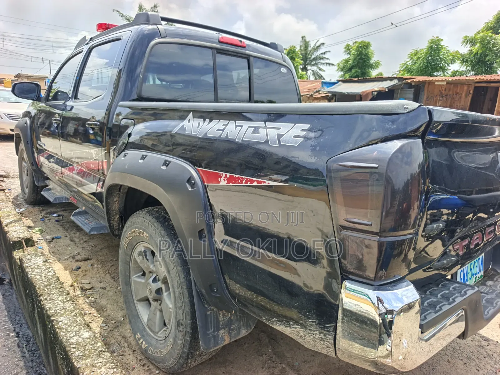 Toyota Tacoma V6 4dr Double Cab 4WD 5.0 ft. SB (4.0L 6cyl 5A) 2015