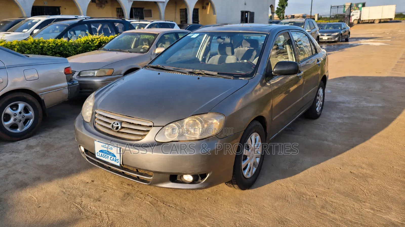 Toyota Corolla LE 2004 Gray