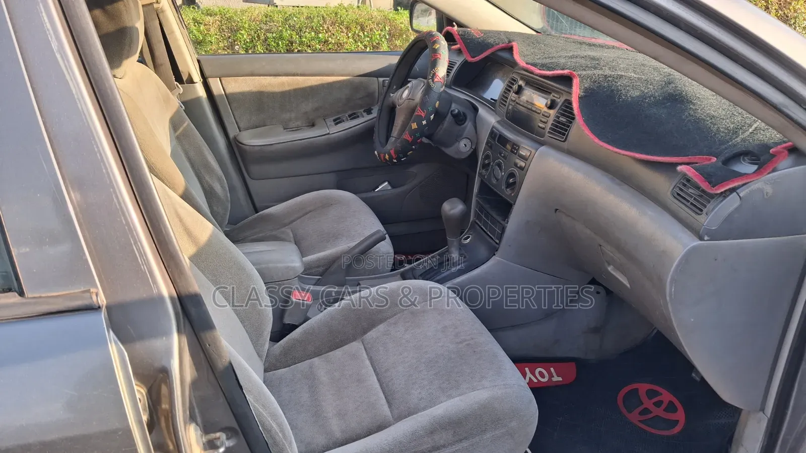 Toyota Corolla LE 2004 Gray