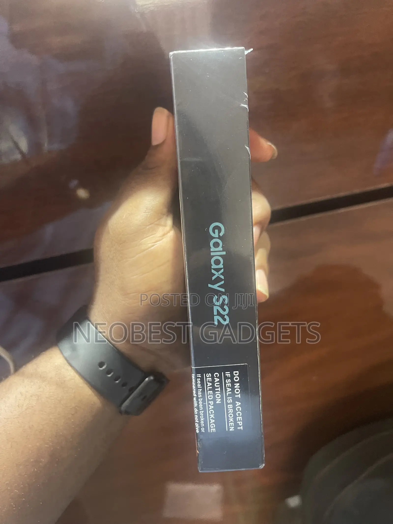 New Samsung Galaxy S22 5G 256 GB