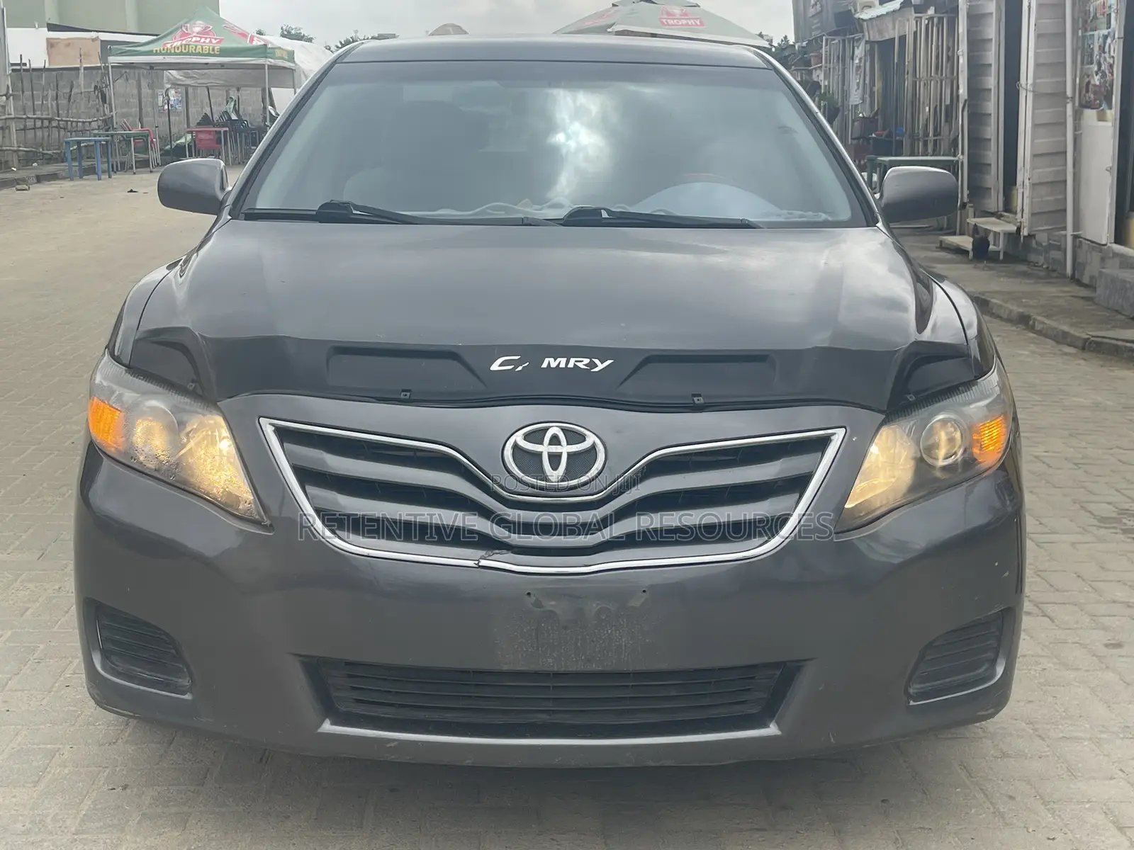 Toyota Camry LE 4dr Sedan (2.5L 4cyl 6A) 2011 Gray