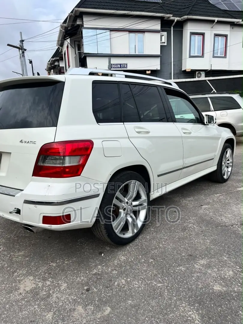 Mercedes-Benz GLK-Class 2011 White
