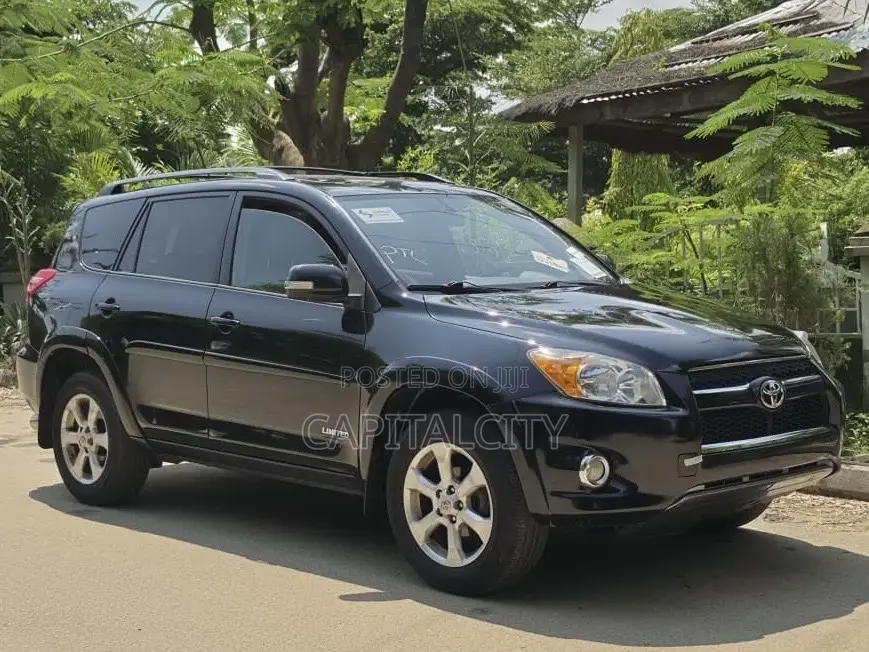 Toyota RAV4 2.5 Limited 2010 Black