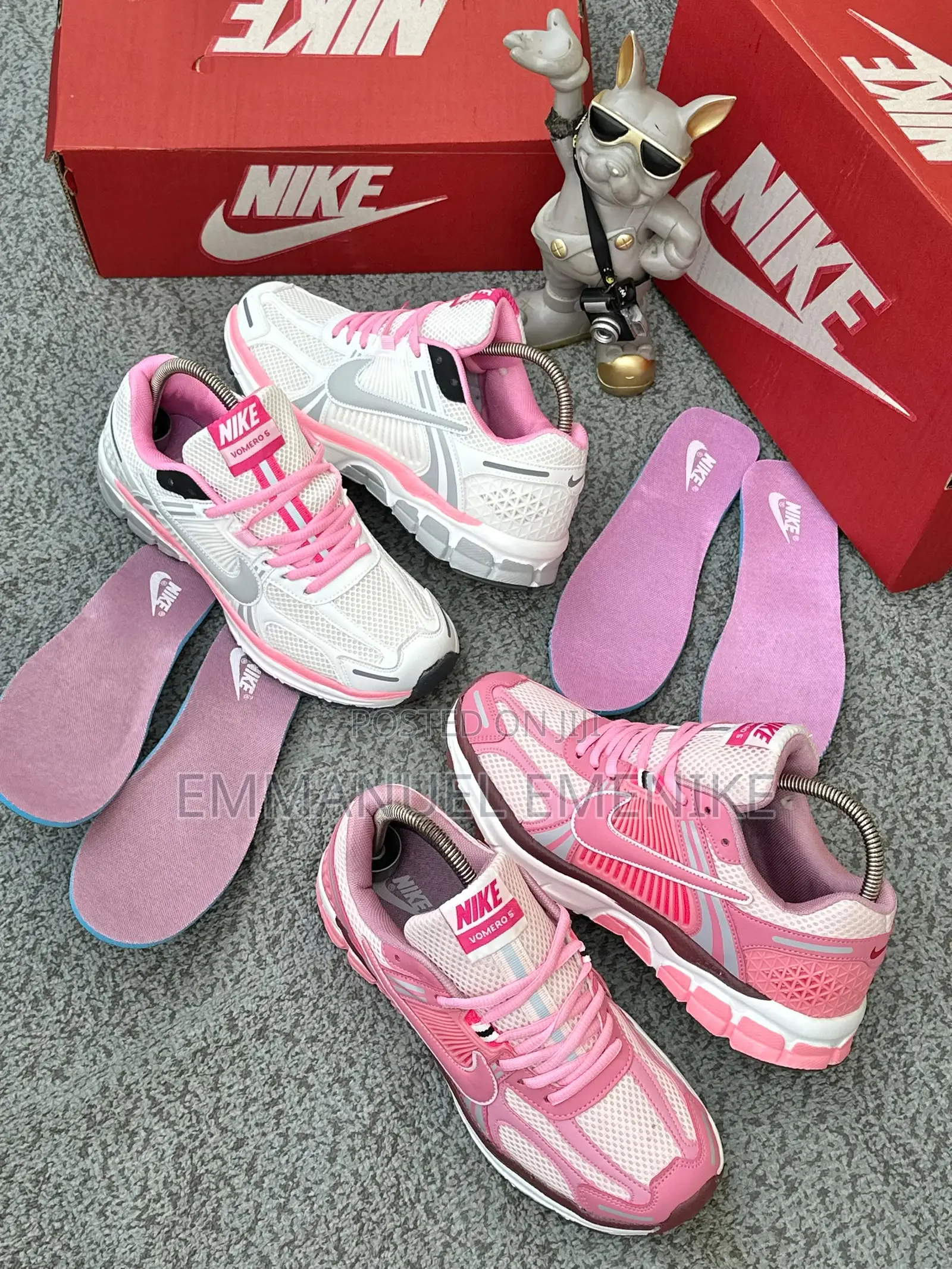 Nike Zoom Vomero 5520 Sneakers